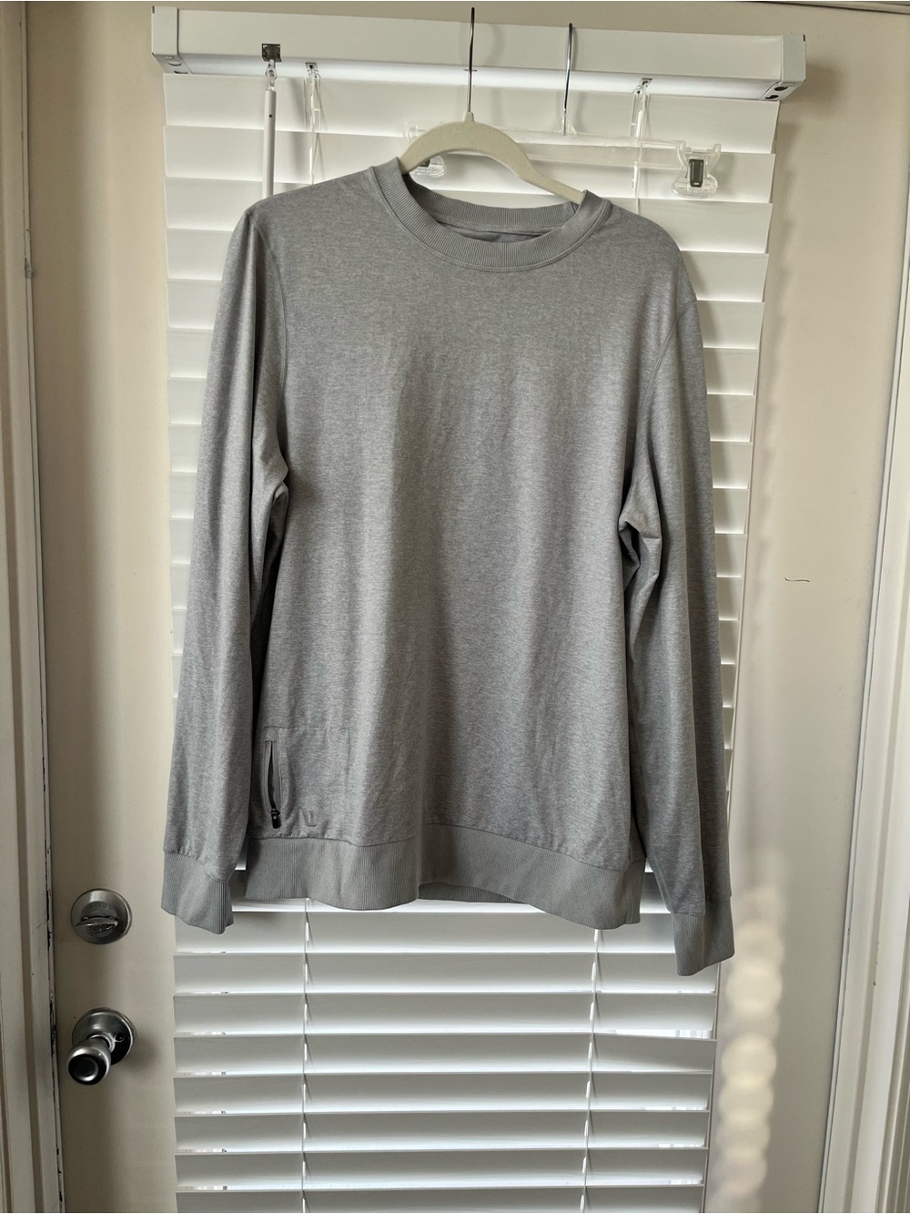 Vuori Light Gray Crewneck Pullover Sweatshirt